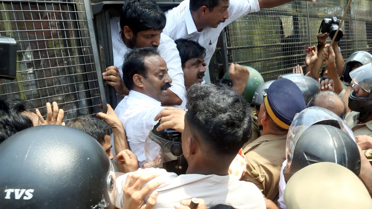 Police yet to conduct inquest into death of farmer in Kozhikode