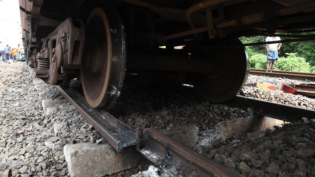 Goods train derails near Delhi’s Sarai Rohilla railway station, rag-picker killed