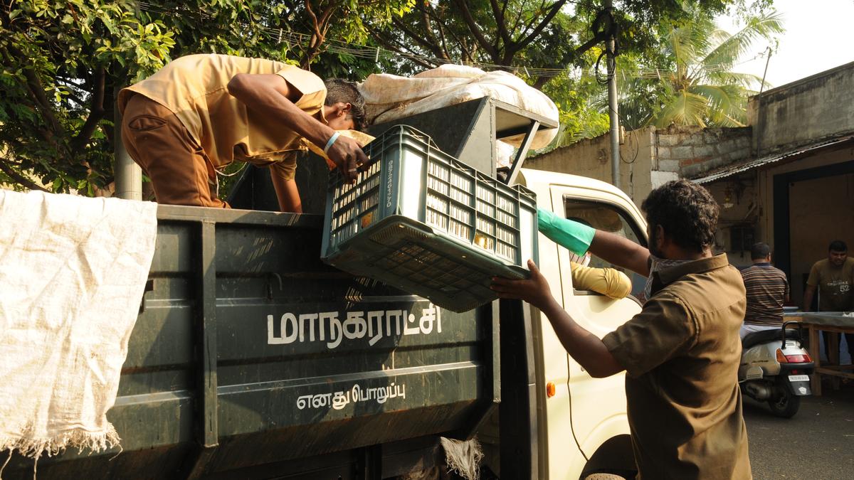 Trade unions urge Erode Corporation to cancel contract awarded to a private firm for solid waste management
