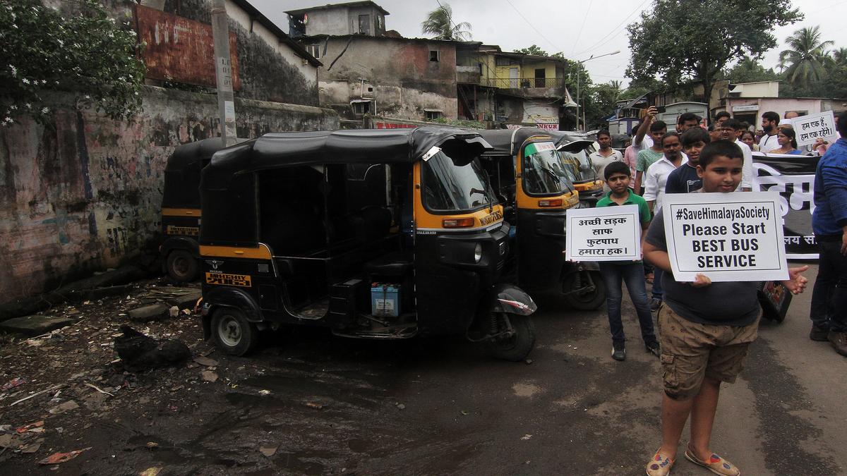 Streets, footpaths cleared for PM and VVIPs, why not for everyone: Bombay HC