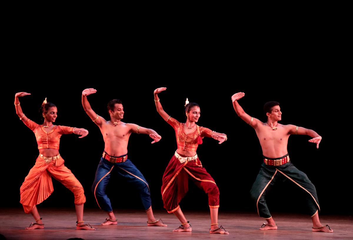 Cuando Odissi se encuentra con la danza de Kandy – The Hindu