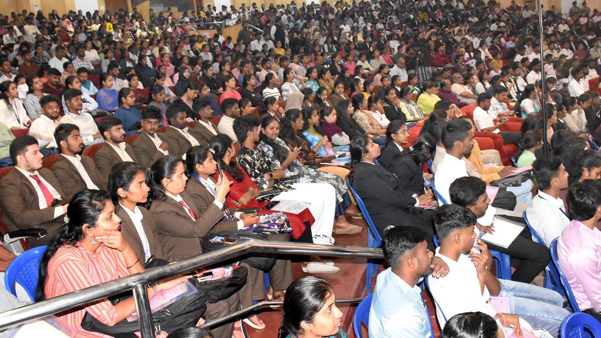 Focus, discipline key to success amid distractions: Vice-Chancellor of UoM