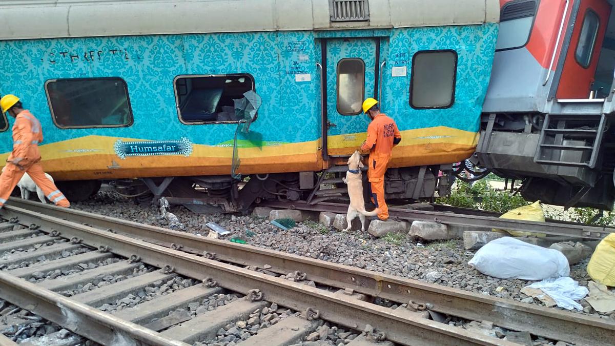 Odisha train accident | Preliminary probe says signal was given and taken off for Coromandel Express