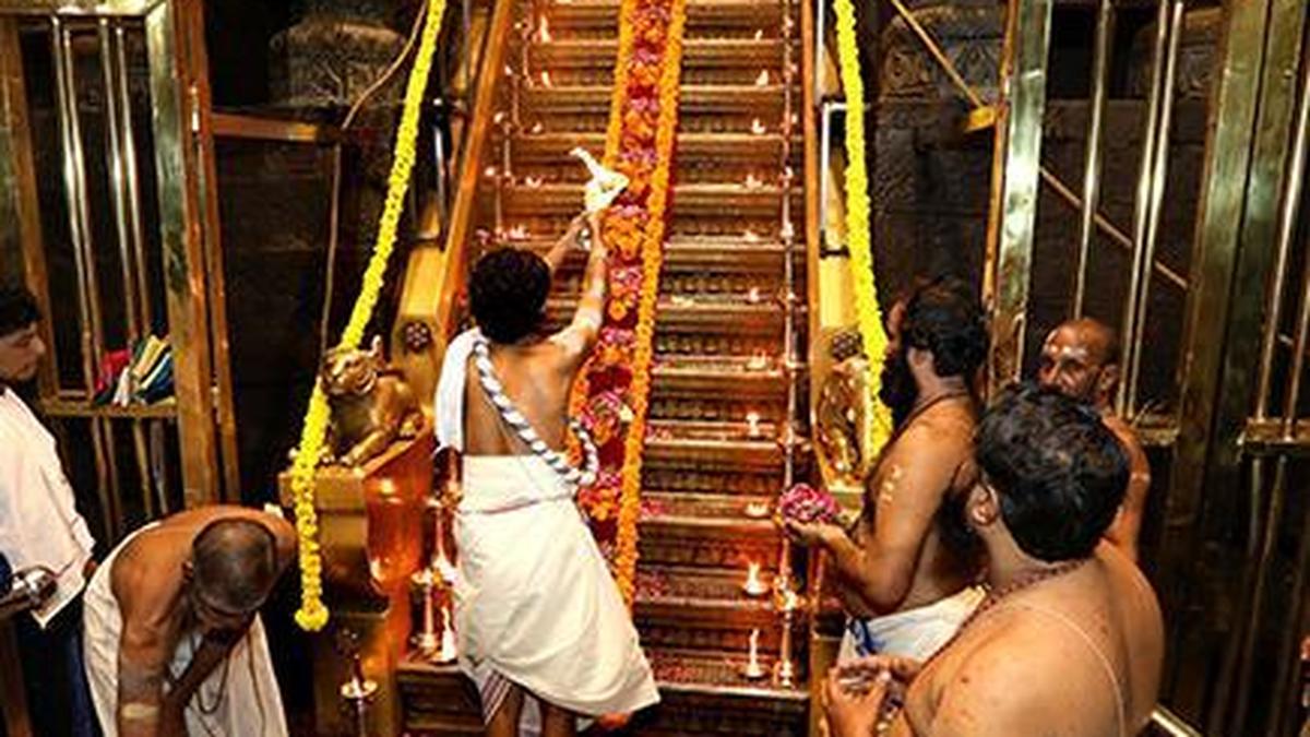 Pandalam family member criticises Kerala for stance in Sabarimala entry dispute