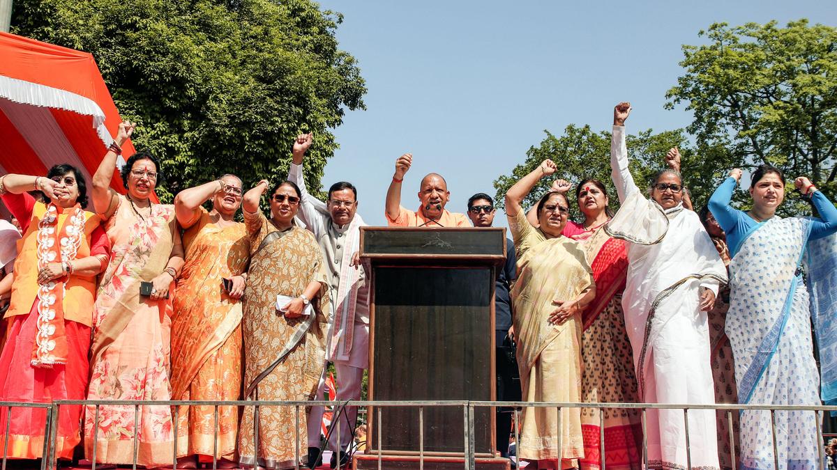 Yogi leads march against Opposition; Akhilesh predicts U.P. poll defeat