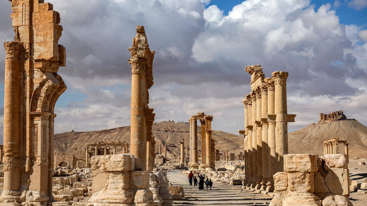 Experts push to restore Syria’s war-torn heritage sites, including renowned Roman ruins at Palmyra