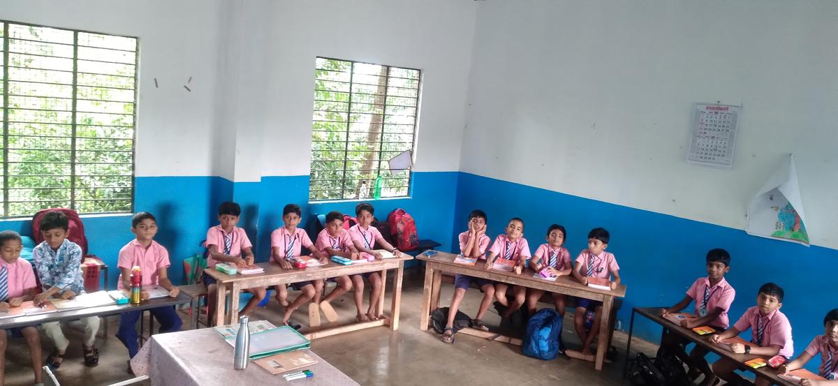 Students of RCC LPS, East Mangad, Wadakkanchery, Thrissur Students of RCC LPS, East Mangad, Wadakkanchery, Thrissur