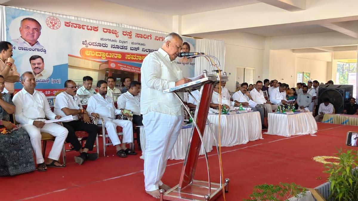 Government will procure 900 new buses, says Ramalinga Reddy