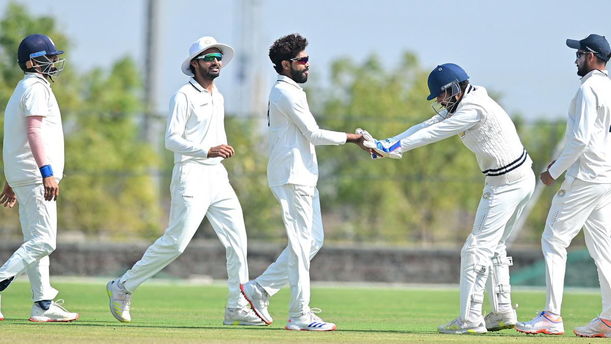 RANJI TROPHY | Jadeja spins Delhi out to earn Saurashtra a bonus-point win