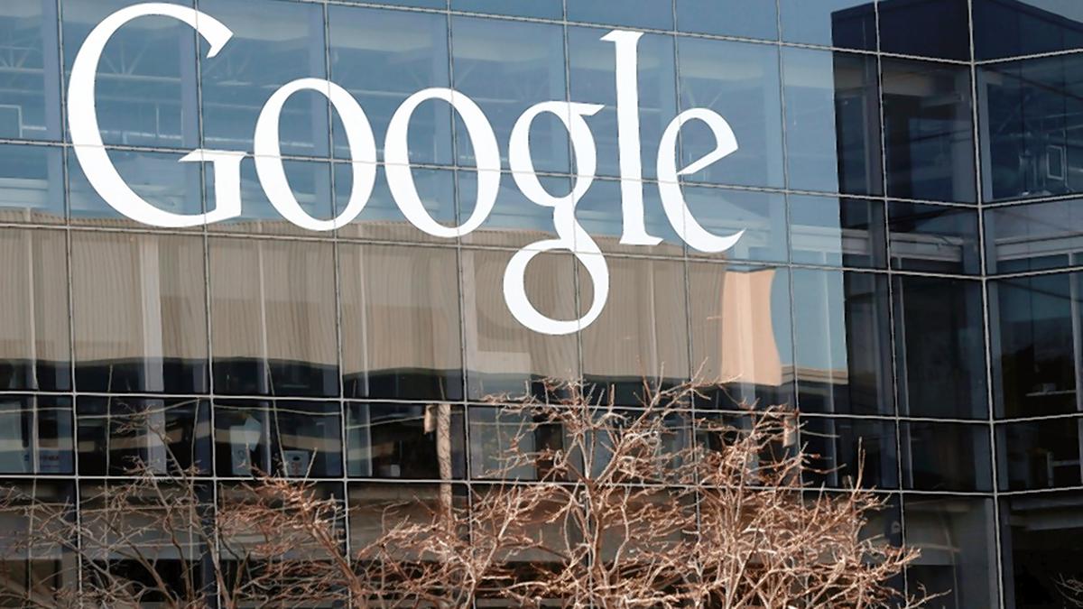 Google parent Alphabet paid Apple $20 billion in 2022 to be Safari’s default search engine: Report