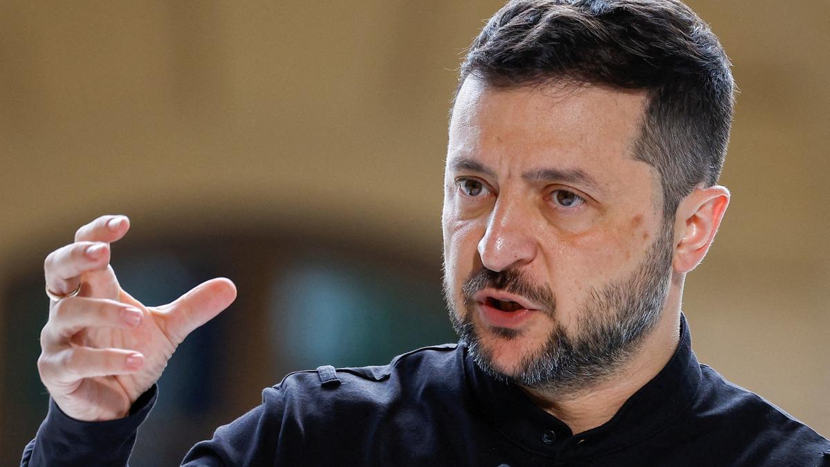Ukraine vows to retaliate after Russian attacks on power sector