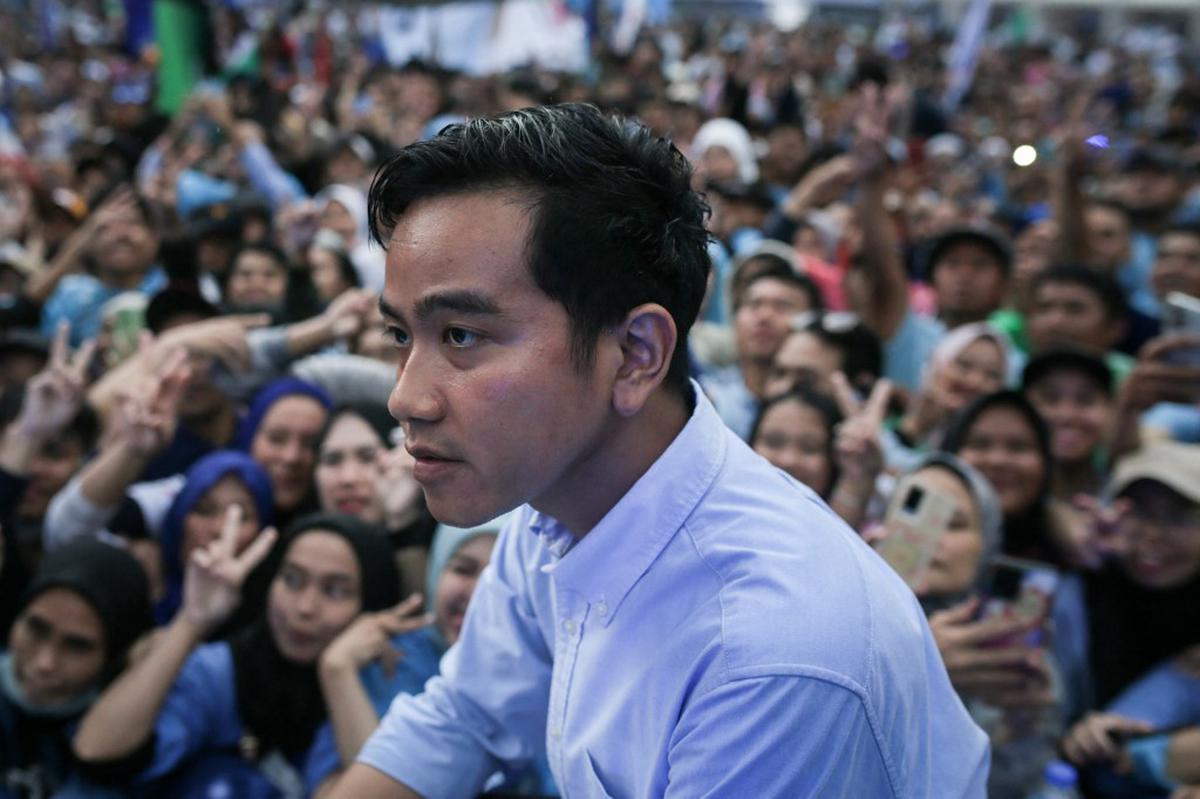 Dulunya 'bukan siapa-siapa', putra Jokowi menjadi Wakil Presiden Indonesia