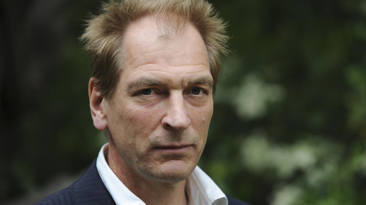 Actor Julian Sands died while hiking on California mountain, authorities confirm