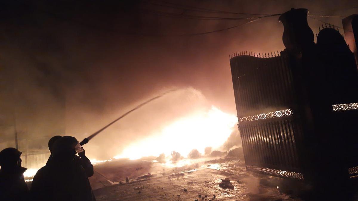 Fire guts plastic recycling unit in Chennai  