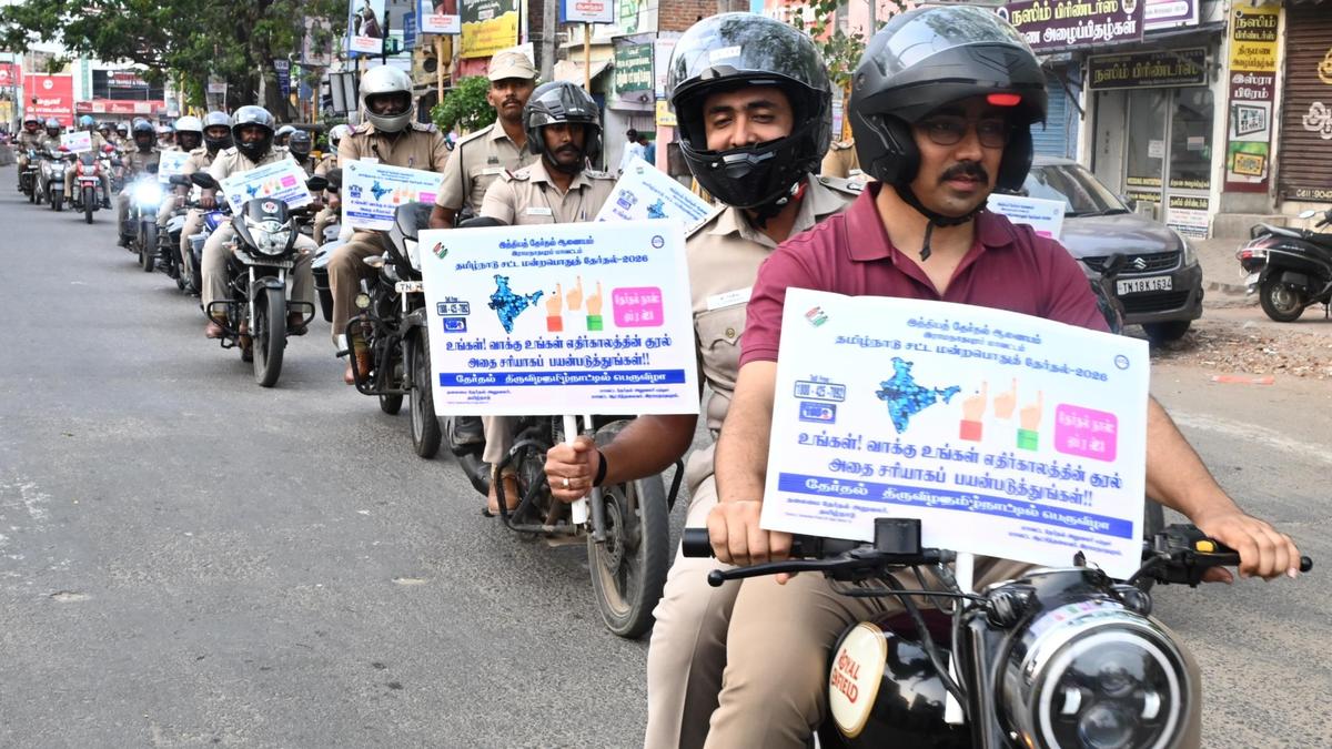 Ramanathapuram DEO flags off voter awareness bike rally