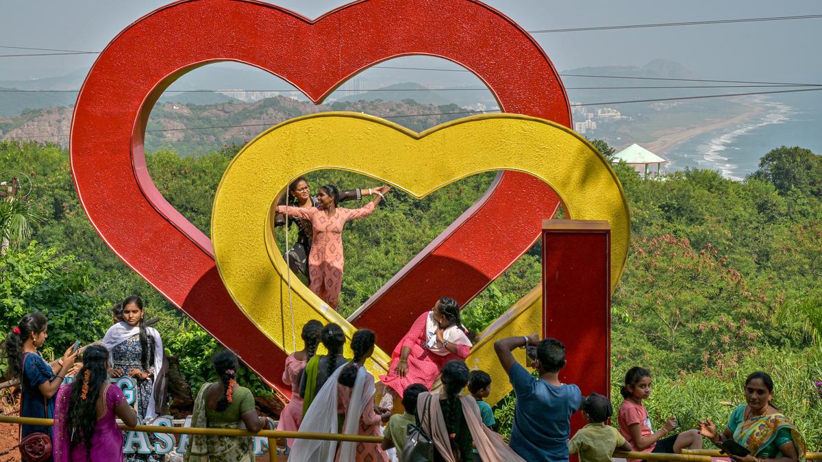 Fire breaks out on Kailasagiri in Visakhapatnam in A.P.