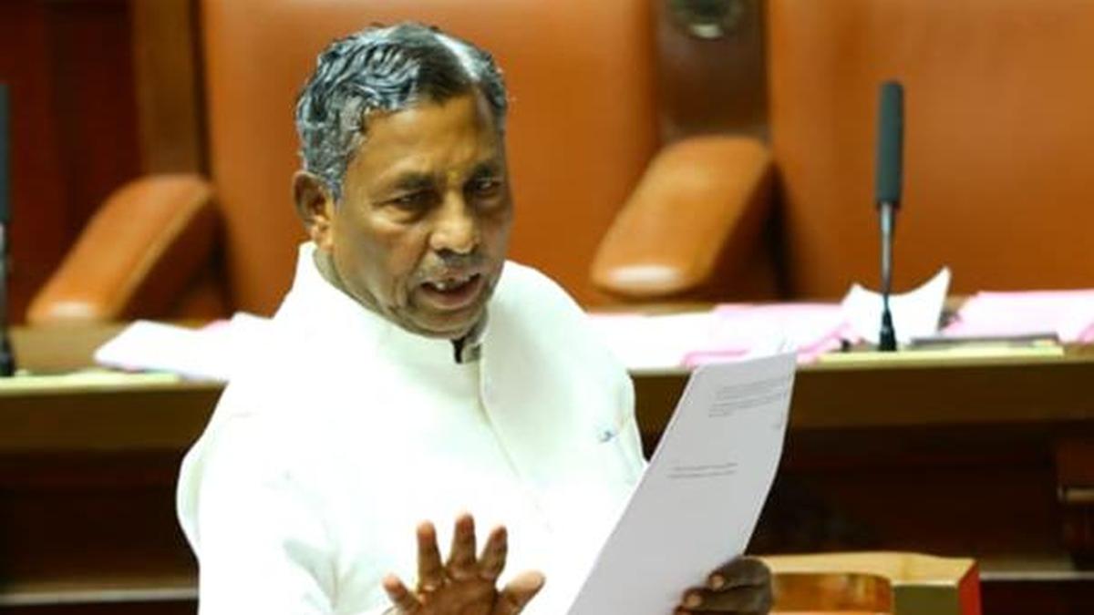 LPG shortage: About 20% of hotel industry needs will be met daily with immediate effect, announces Karnataka Minister