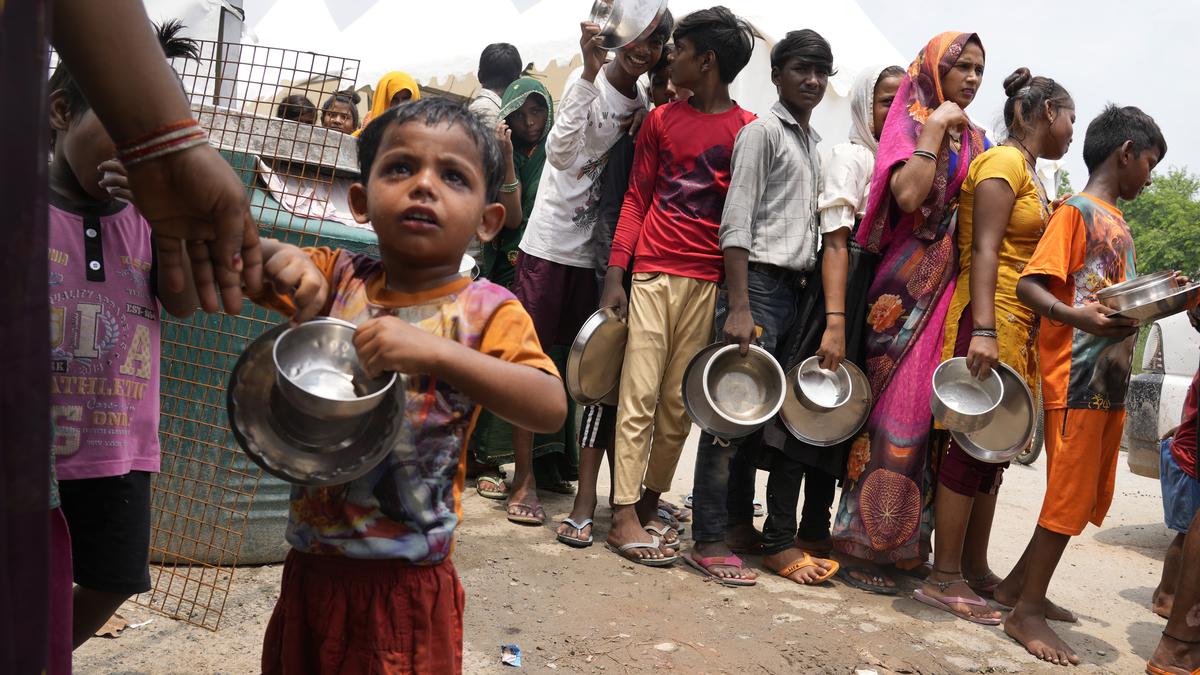 Yamuna hits 206-metre mark as river’s ebb and flow continues