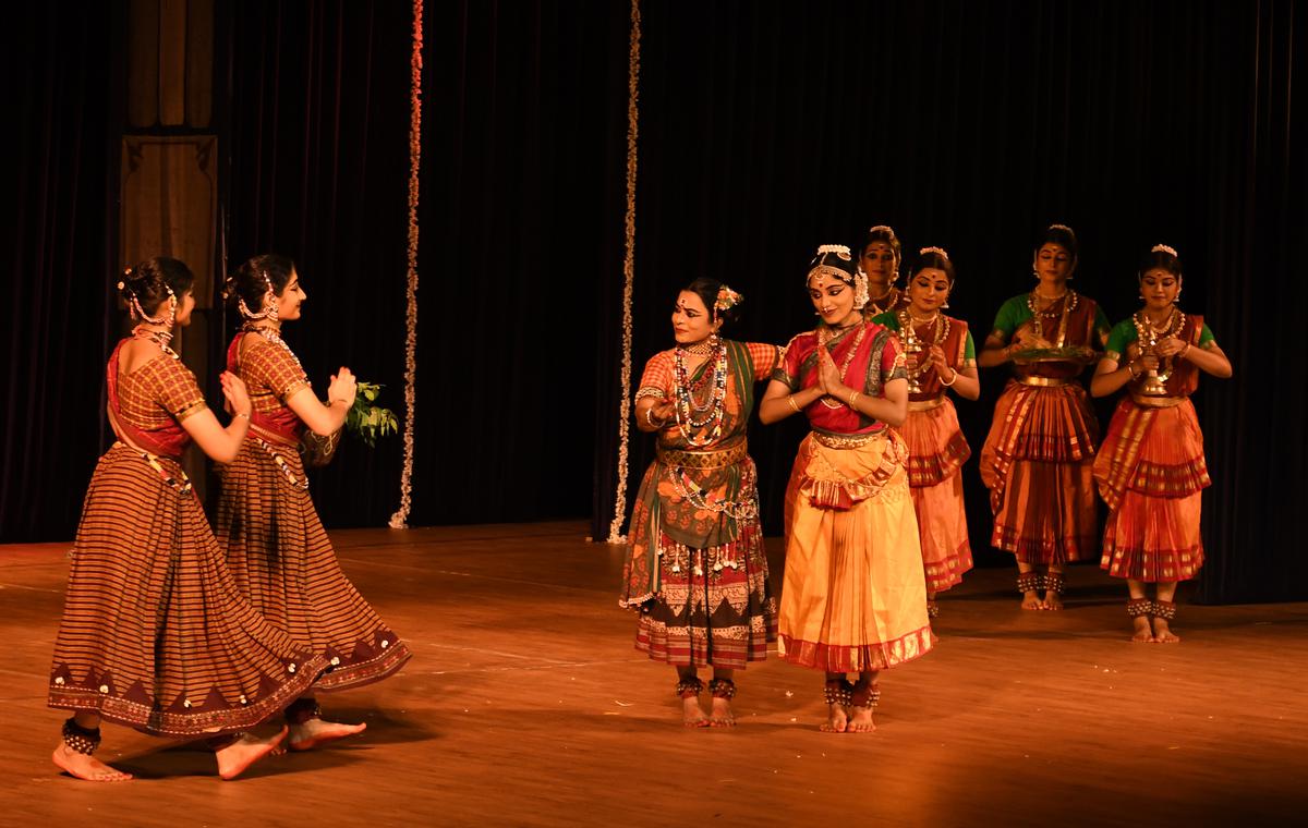 Kalakshetra’s ‘Krishnamari Kuravanji’ performed at the 69th Annual Art festival, Thiruvanmiyur, in 2022.
