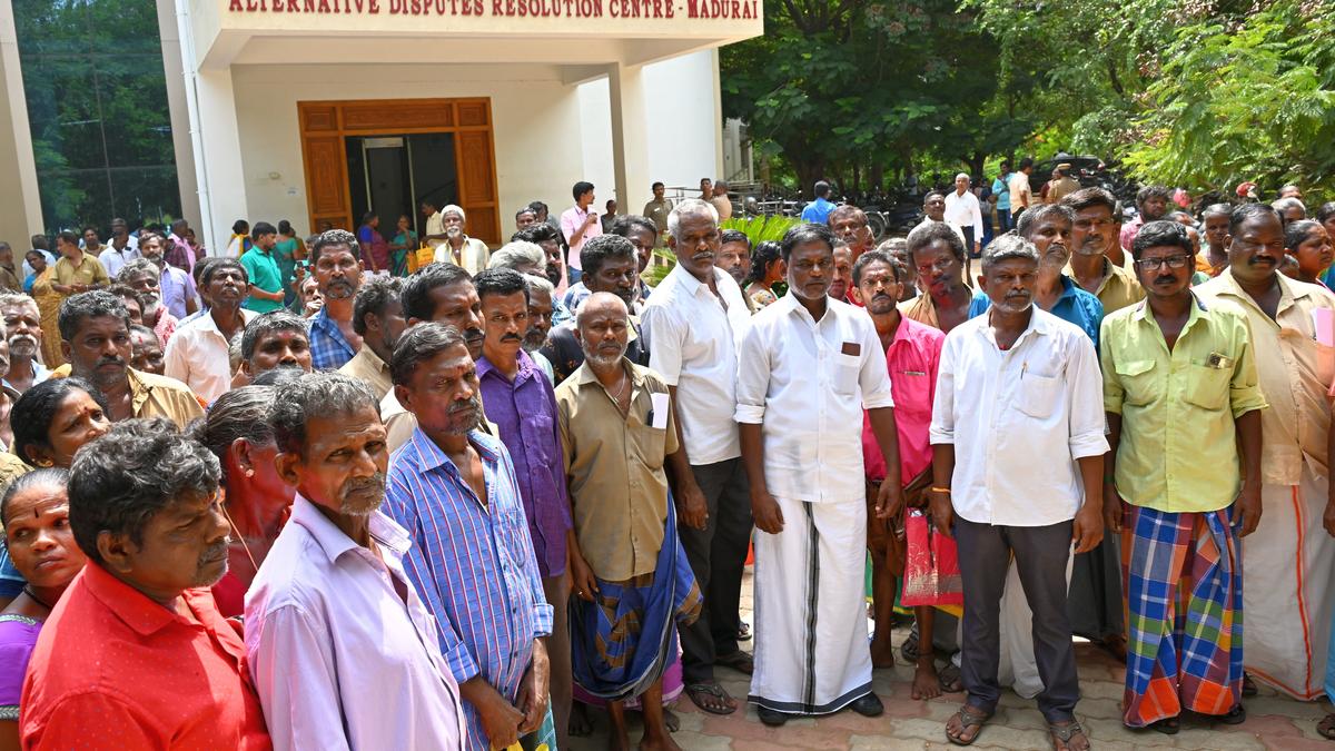 Madurai Corporation workers urge State to redress their grievances