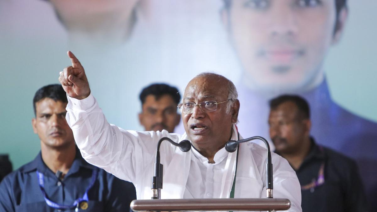 Kharge writes to PM Modi, requests a meeting to ‘explain’ Congress Nyay Patra