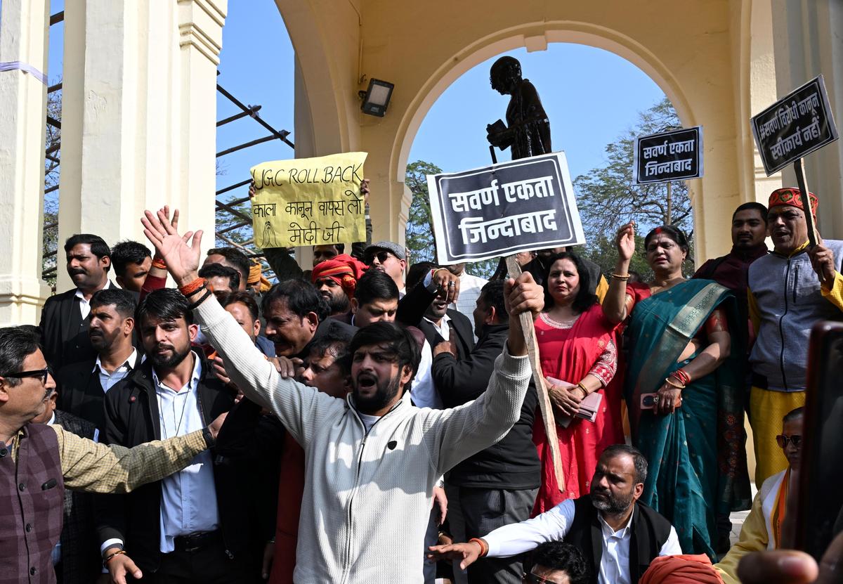 Protests against the regulations, in Lucknow.