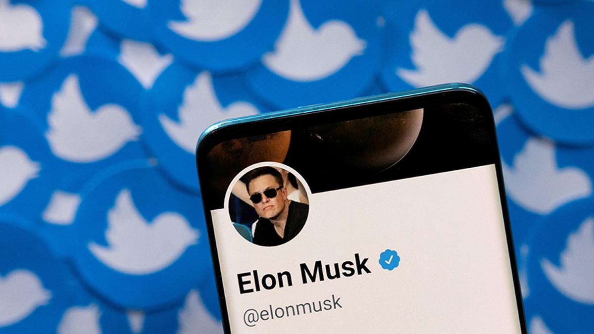 Twitter CEO Elon Musk artificially boosts tweets to beat U.S. President Joe Biden’s reach