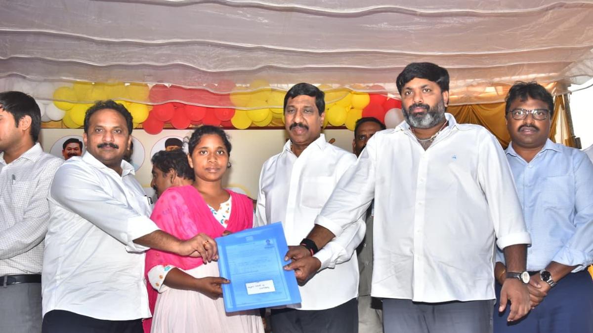 Minister inaugurates rehabilitation colony for Ramayapatnam Port displaced families