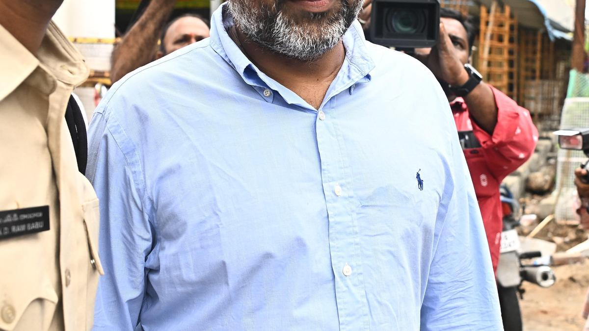 Andhra Pradesh liquor scam: High Court grants bail to main accused Raj Kesireddy