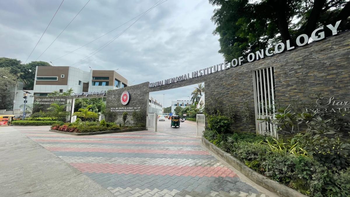 Karnataka govt. restores full administrative powers to director of Kidwai institute