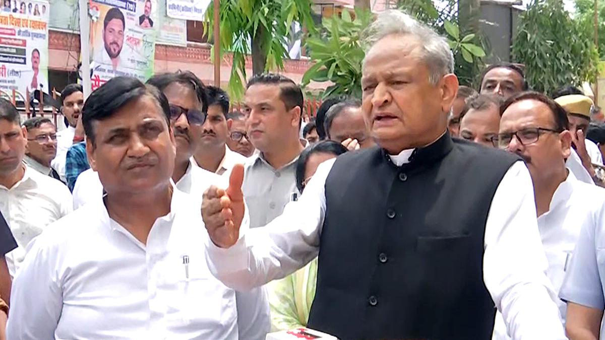 HC issues show-cause notice to Rajasthan CM Gehlot on plea against 'corruption' in judiciary remark