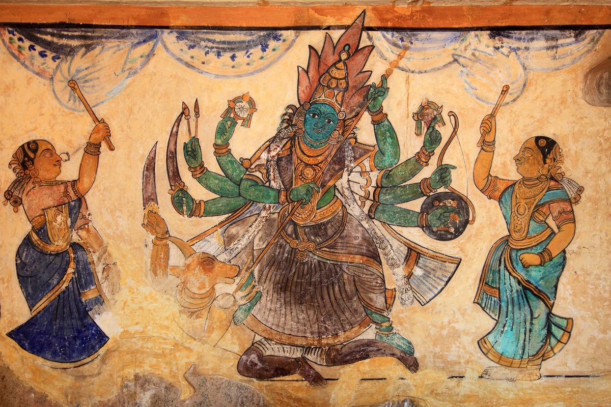 A mural of the Chola period on the walls of the Brihadeeswara temple in Thanjavur.