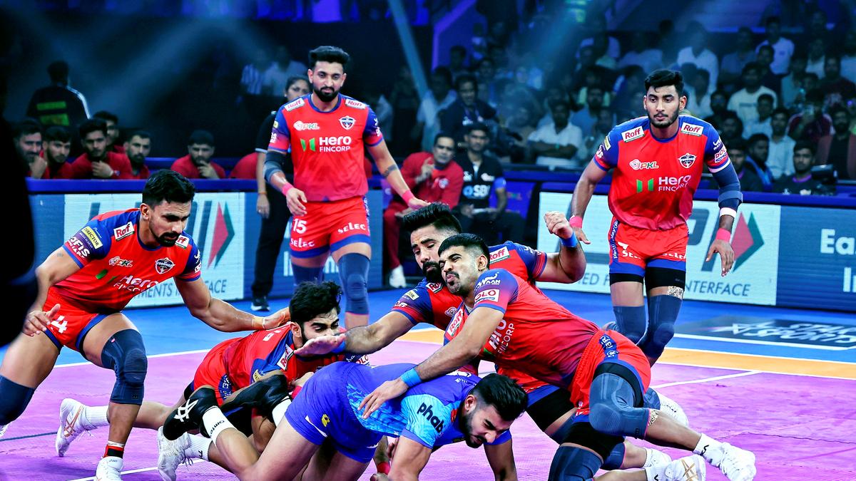 Pro Kabaddi League | Devank and Ashish star as Warriorz end losing streak