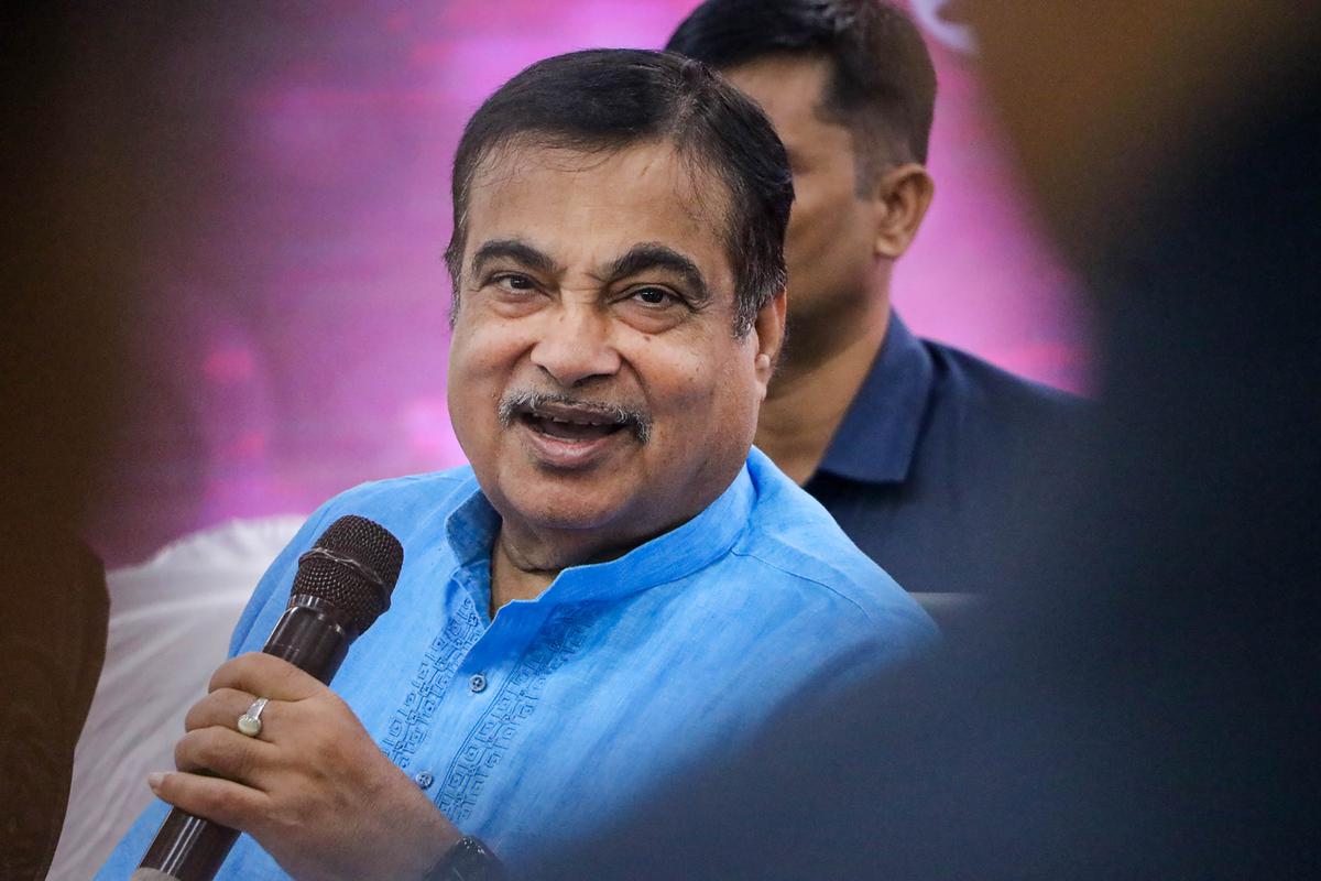 All 15-year-old govt vehicles will be scrapped: Gadkari