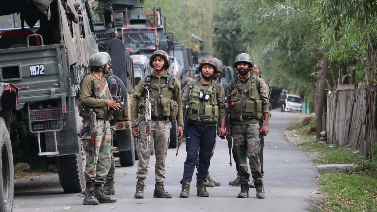 Forces use drones, fire mortar shells as Anantnag operation in Jammu and Kashmir enters third day
