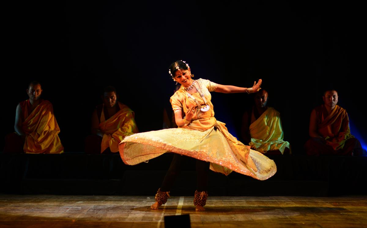 Shovana Narayan performing ‘Wisdom and compassion -The way of Budha’ at Ravindra Bharathi in Hyderabad in 2016.