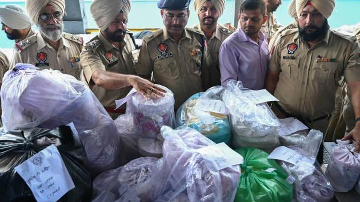 https://th-i.thgim.com/public/incoming/eq6xsp/article70978250.ece/alternates/LANDSCAPE_1200/Punjab.jpg