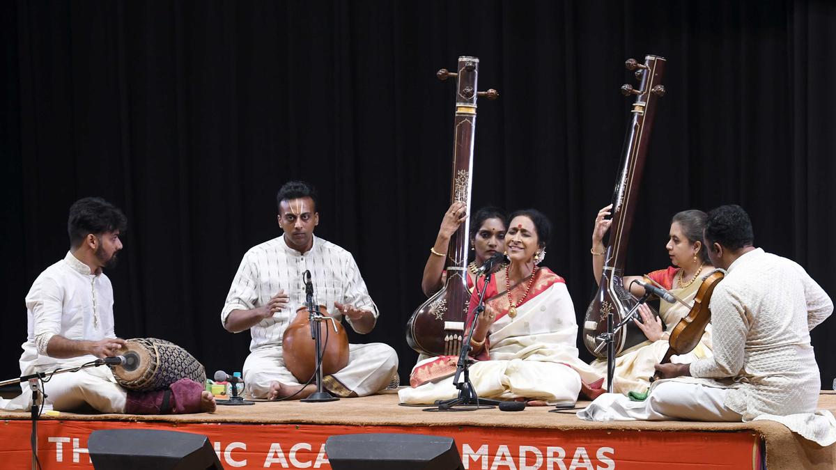 Bombay Jayashri performs an engaging concert after a hiatus
