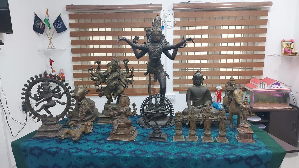 15 idols seized from a businessman’s house in Thiruvanmiyur The Hindu