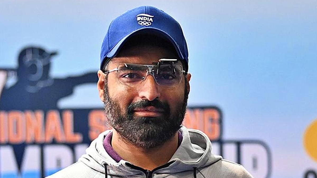 Atıcılık Dünya Şampiyonası: Gurpreet Singh, 25 m merkezden ateşlemeli tabancayla gümüş madalya kazandı; Hindistan üçüncü oldu