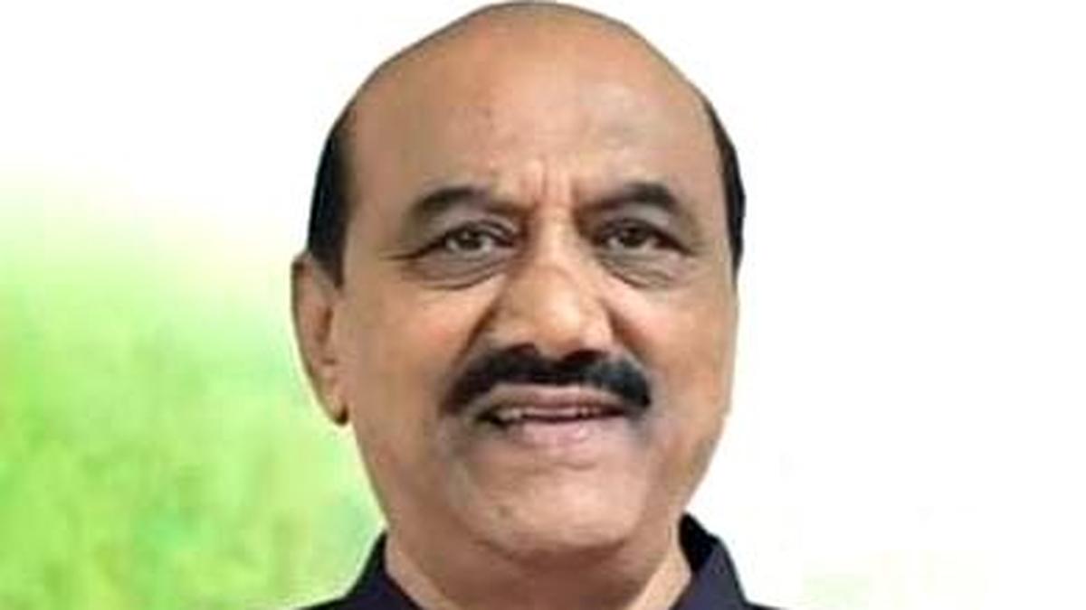 30 senior Congress MLAs hold dinner meeting to seek Cabinet reshuffle, berths