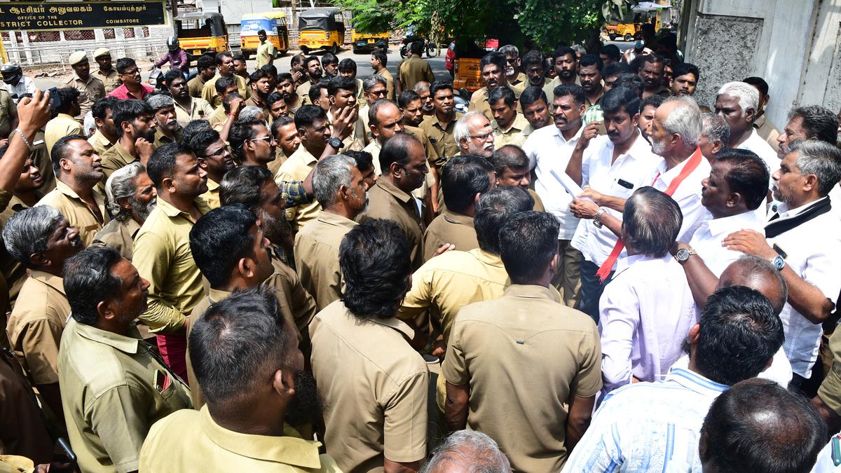 Autorickshaw drivers in Coimbatore petition Collector, CoP against bike taxis