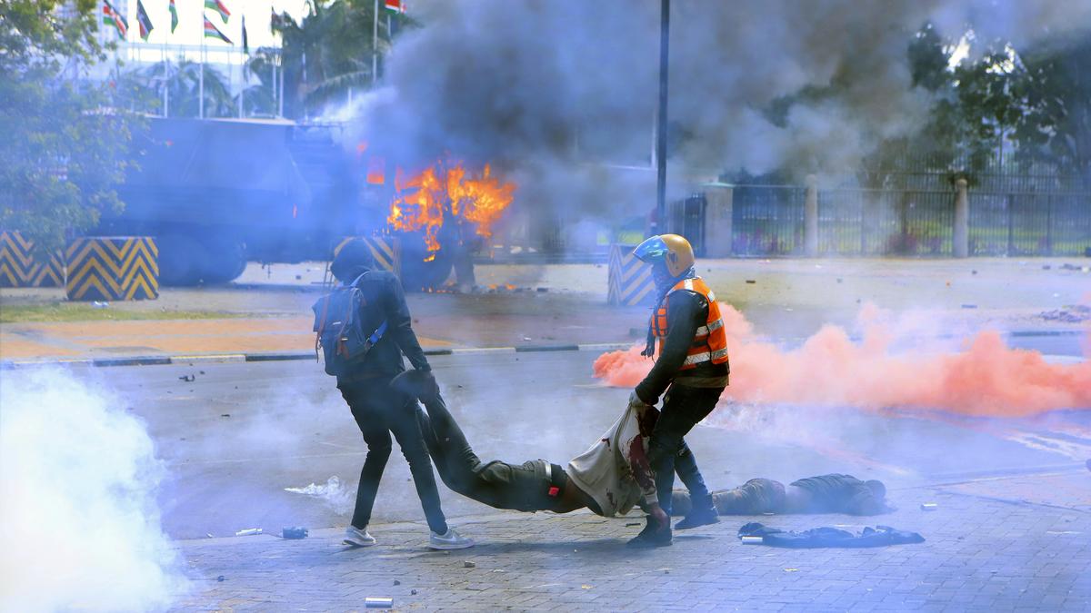 One killed in Kenya as protesters breach parliament