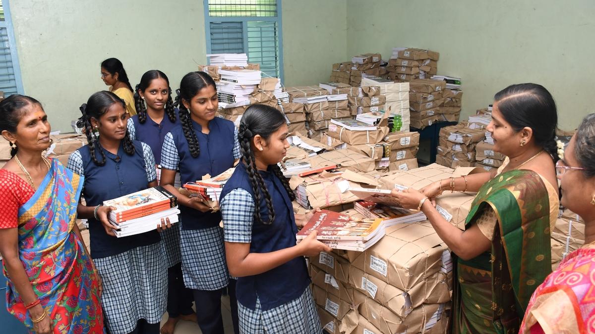 Schools reopen after summer holidays in Salem; special Aadhaar camps held