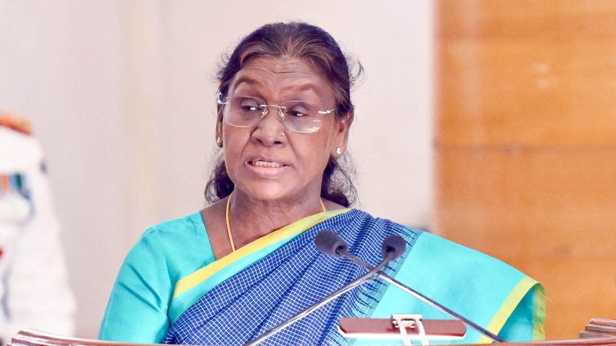 Helicopter carrying President Droupadi Murmu gets stuck on helipad during Sabarimala visit