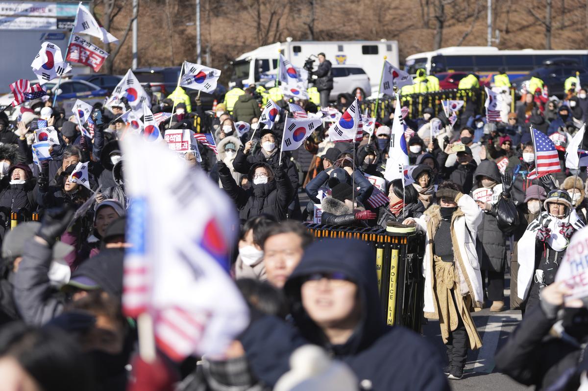Supporters of impeached South Korean President Yoon Suk Yeol stage a rally to oppose his impeachment near the presidential residence in Seoul, South Korea, on January 15, 2025