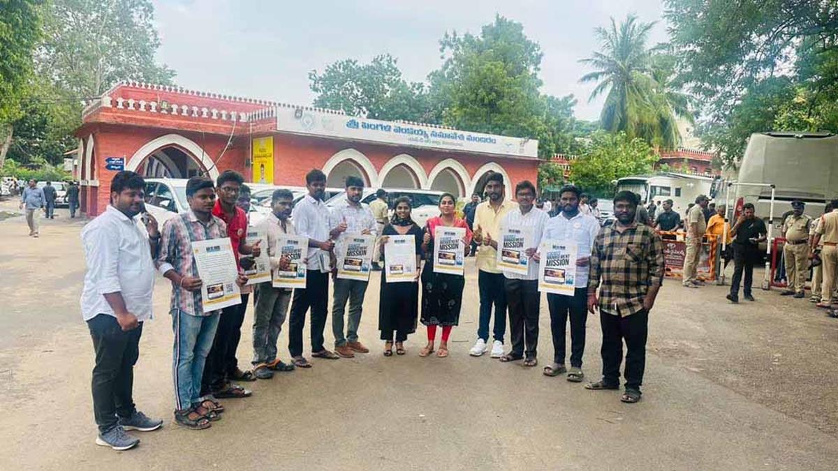 Young techies develop app to help government in Andhra Pradesh assess real time relief operations and effectively battle the deluge