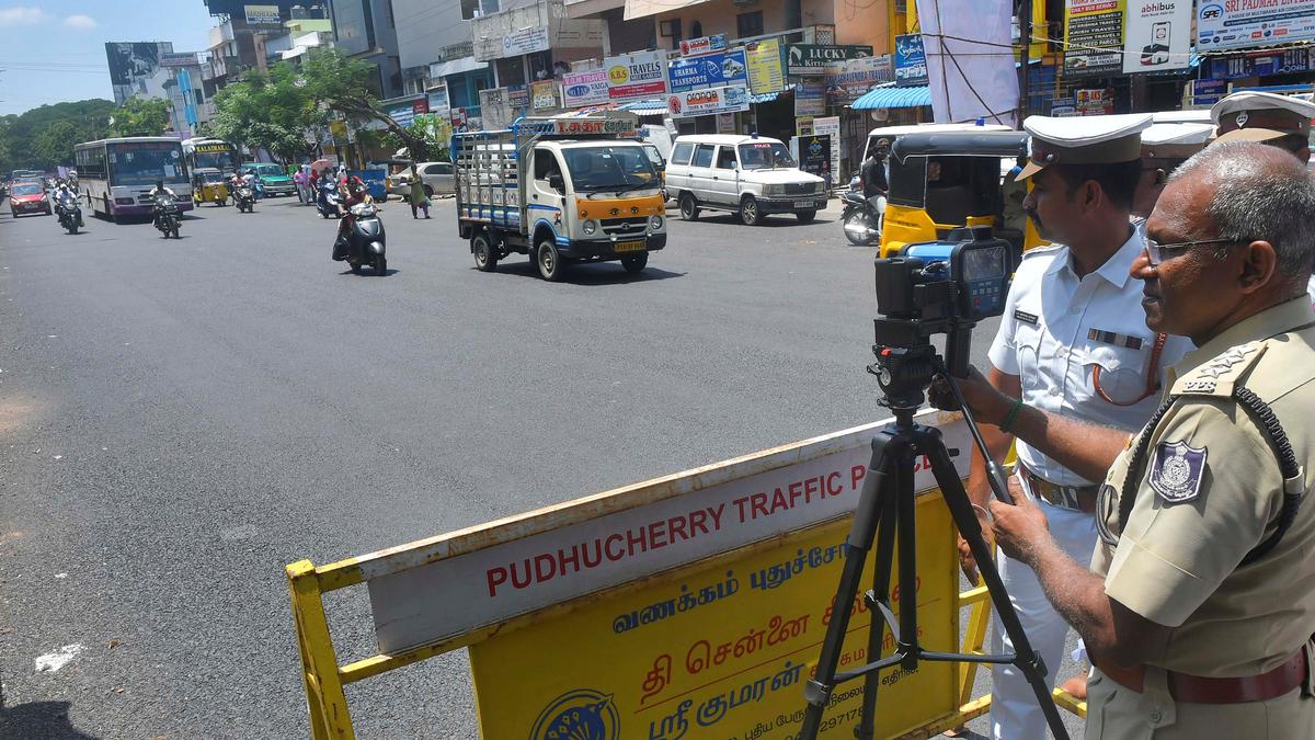 How does a speed gun work?
Premium