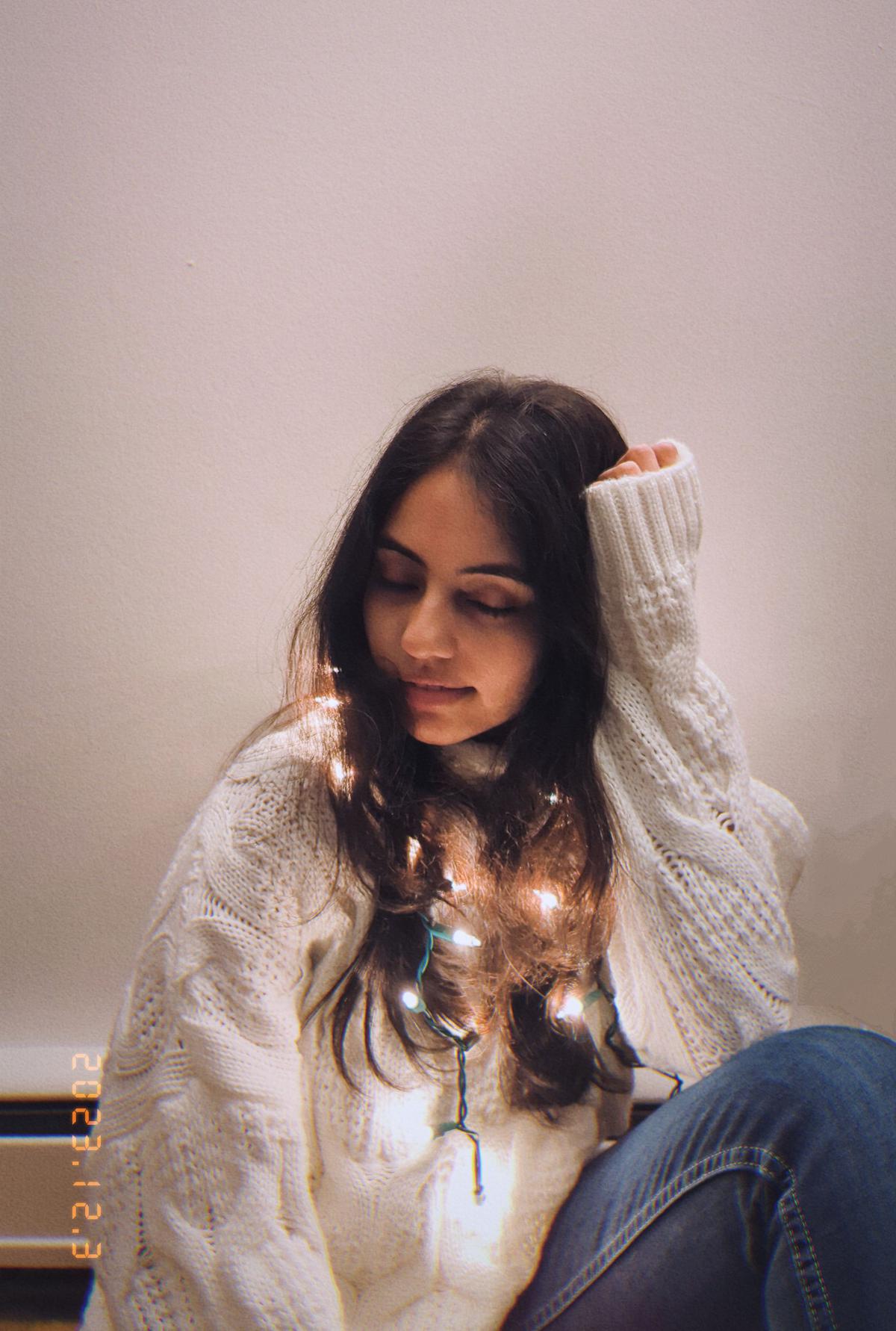 Piya Podder’s first official Christmas song