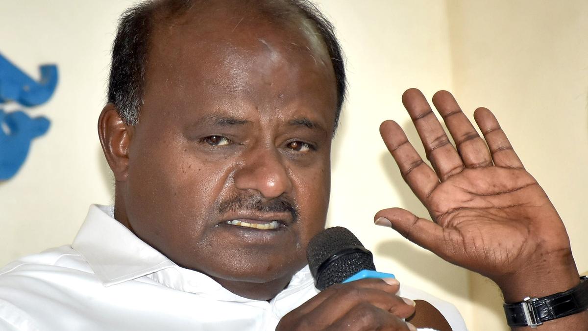 JD(S) leader H.D. Kumaraswamy wants to know who in BJP allowed rowdy to meet PM